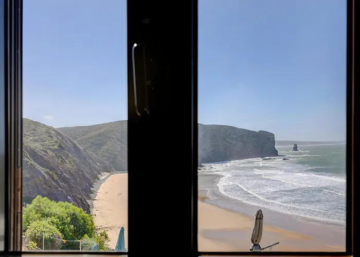 Abrigo Do Pescador 알제주르