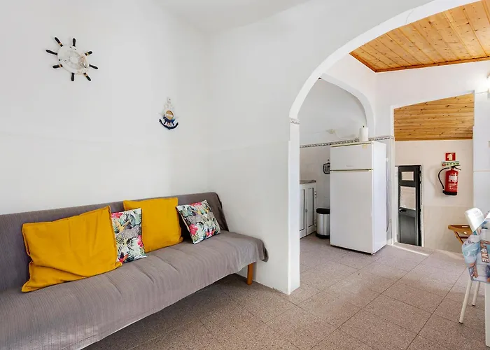 Abrigo Do Pescador 펜션 알제주르